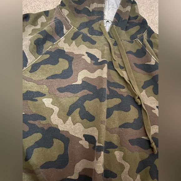 camo oversized hoodie - Picture 2 of 3